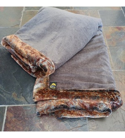 50 x 56 '' Gray and Brindle Sleigh Blanket